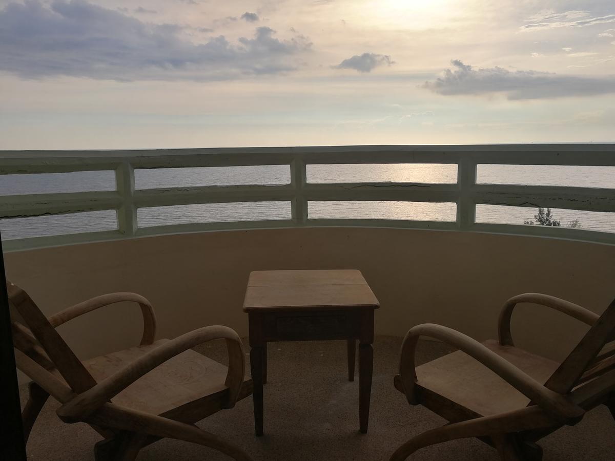 Vip Condo Rayong Ban Phe Extérieur photo
